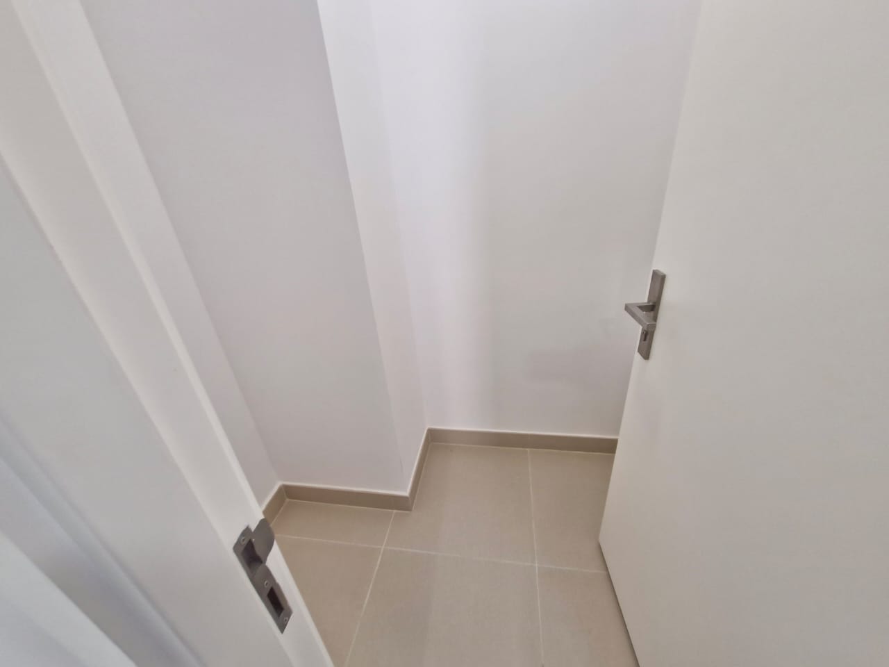🏡 *Luxury Villa in Sedra – Roshn*   ✨ 300 m² Modern Villa | Elegance Meets Functionality 